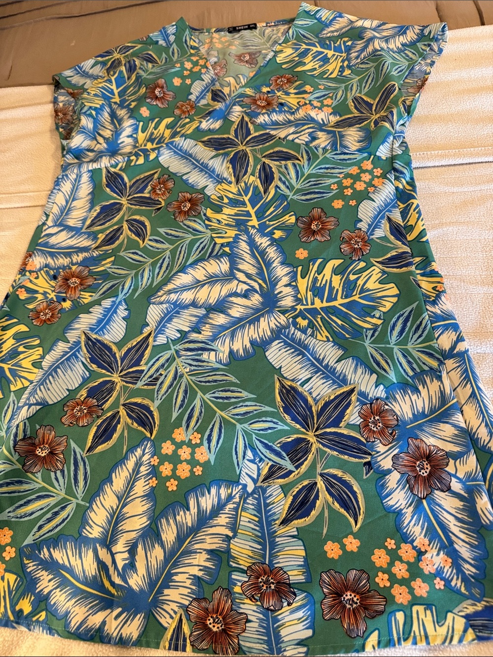 Tropical Green Floral Shift Dress/coverup